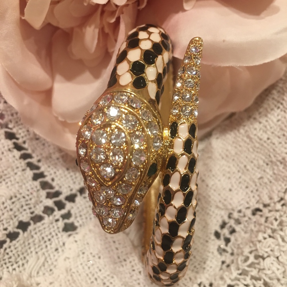 NWOT Cobra Snake Bracelet